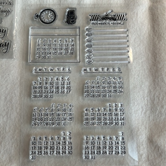 Lot of 3 New Stamps Sets - Picture 4 of 4